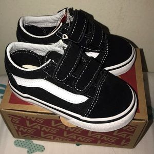 Vans baby shoes